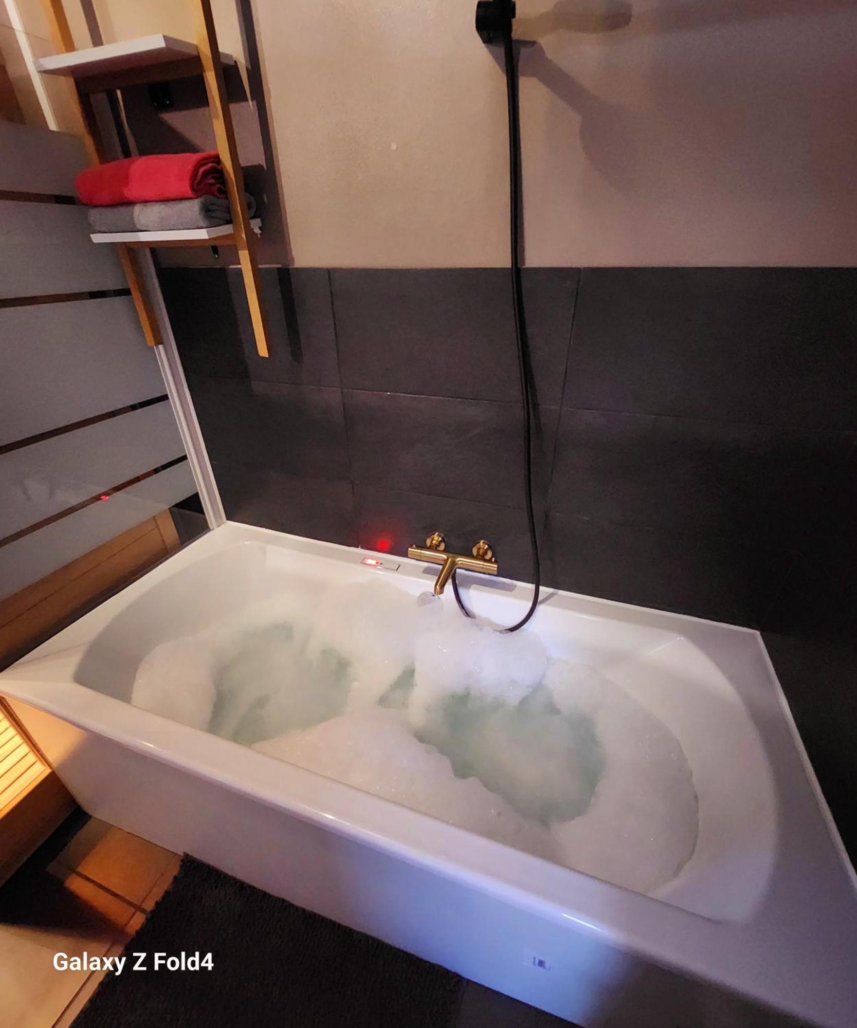 Starwars Sauna Jacuzzi Balneo A 10 Minutes De Disneyland